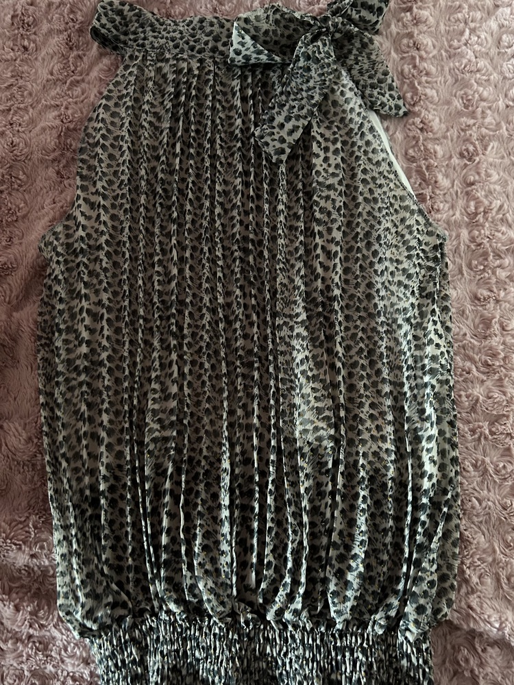 $6.99 SHIPPING NECK TIE SLEEVELESS SHIRT